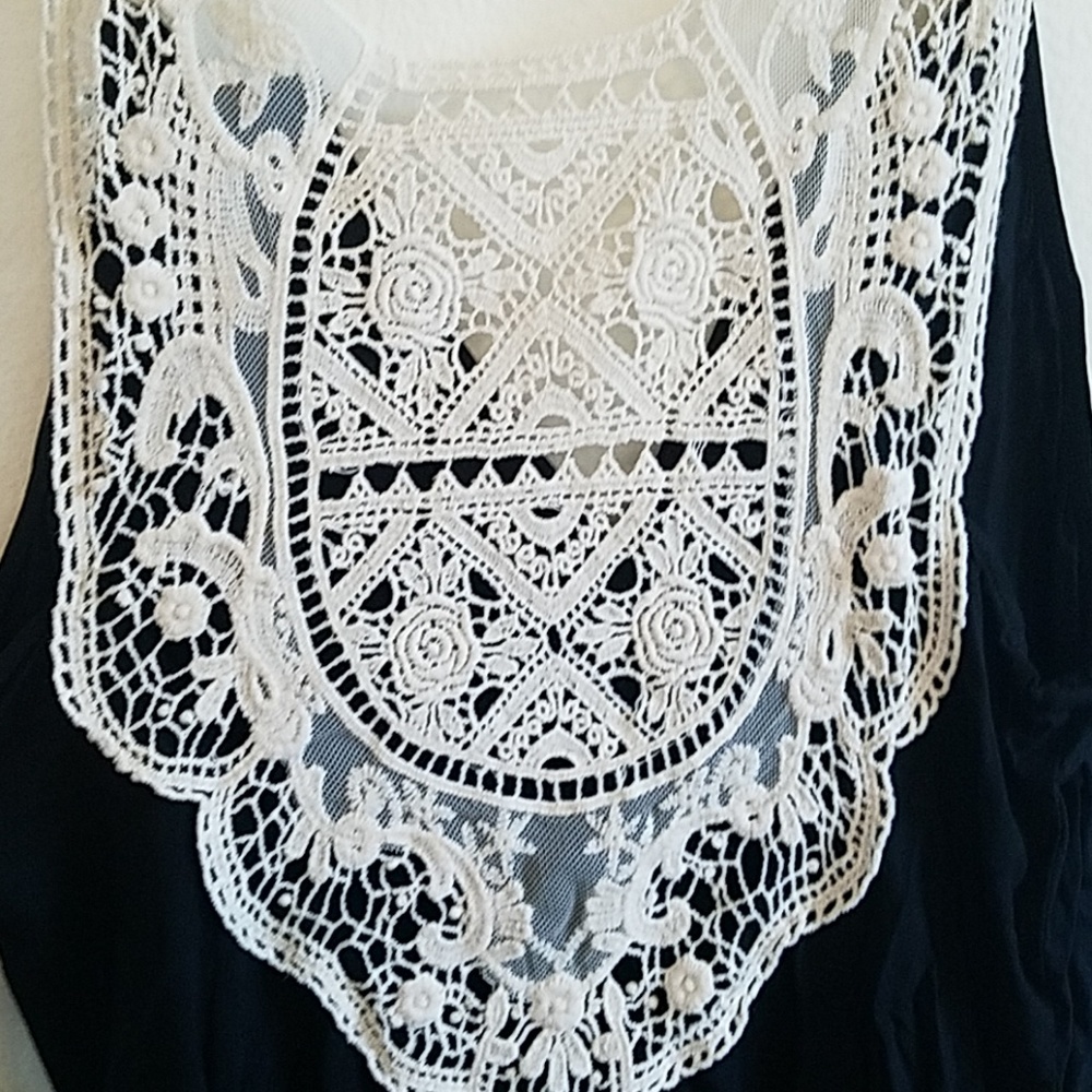 Romper - Picture 4 of 5